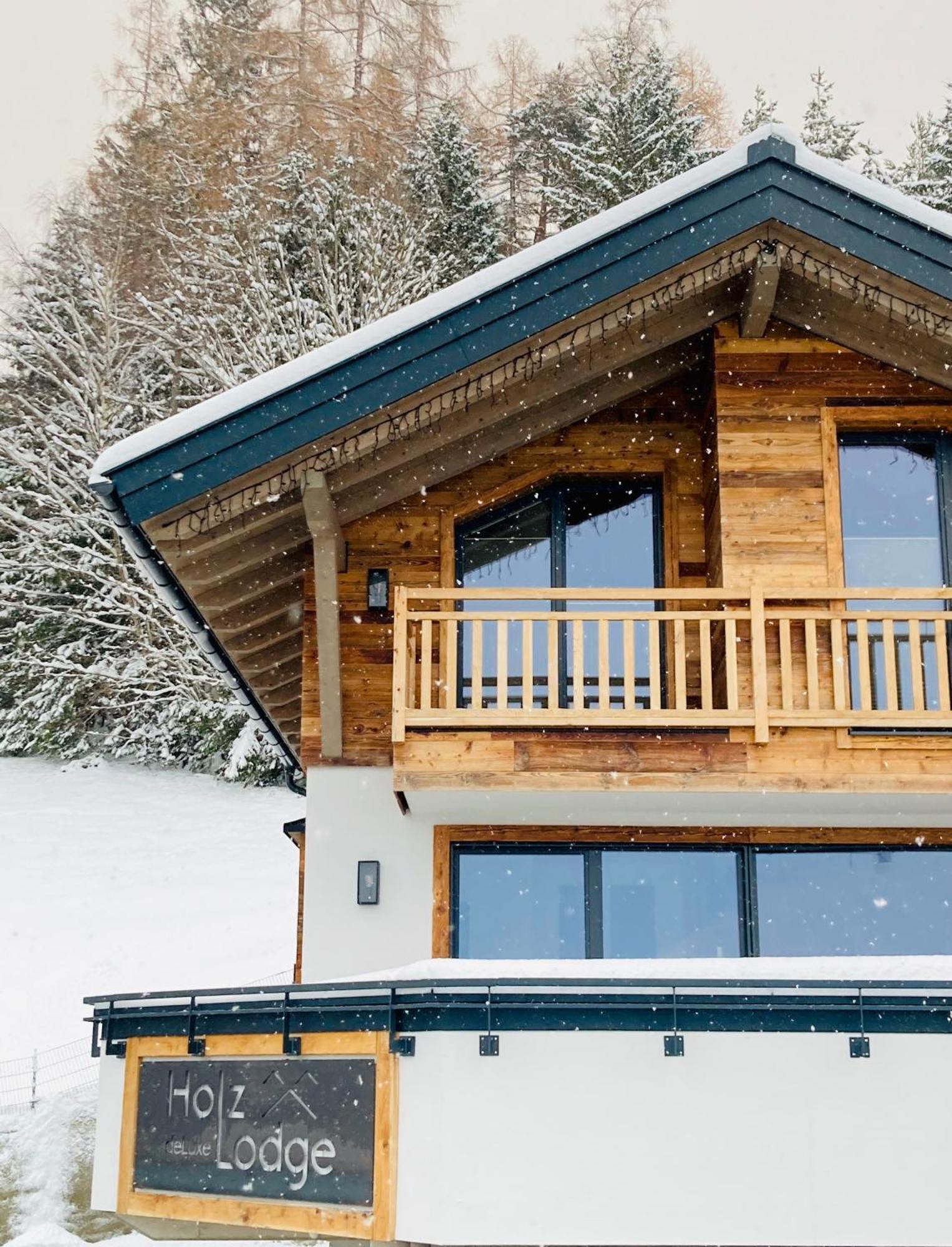 Holzlodge Deluxe Радщат Екстериор снимка
