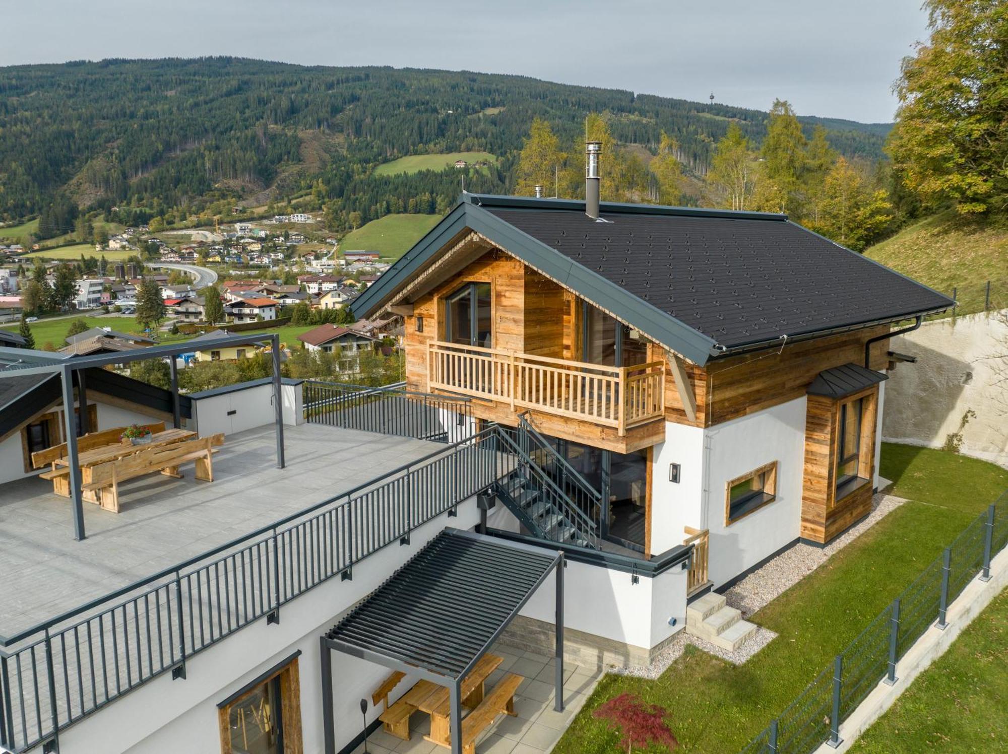 Holzlodge Deluxe Радщат Екстериор снимка